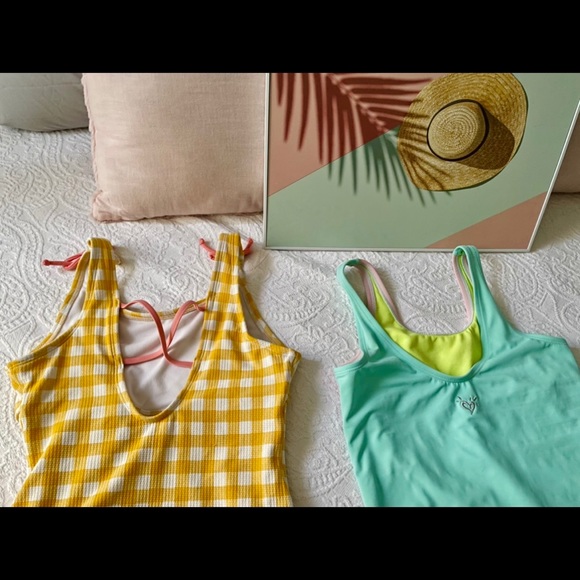 Bathing suit Bundle 👙☀️ - Picture 3 of 8